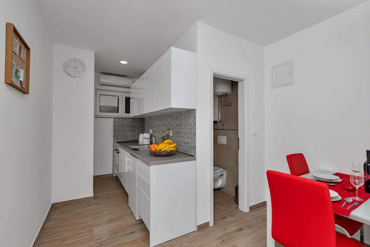Apartman-Studio Meri Makarska Buitenkant foto